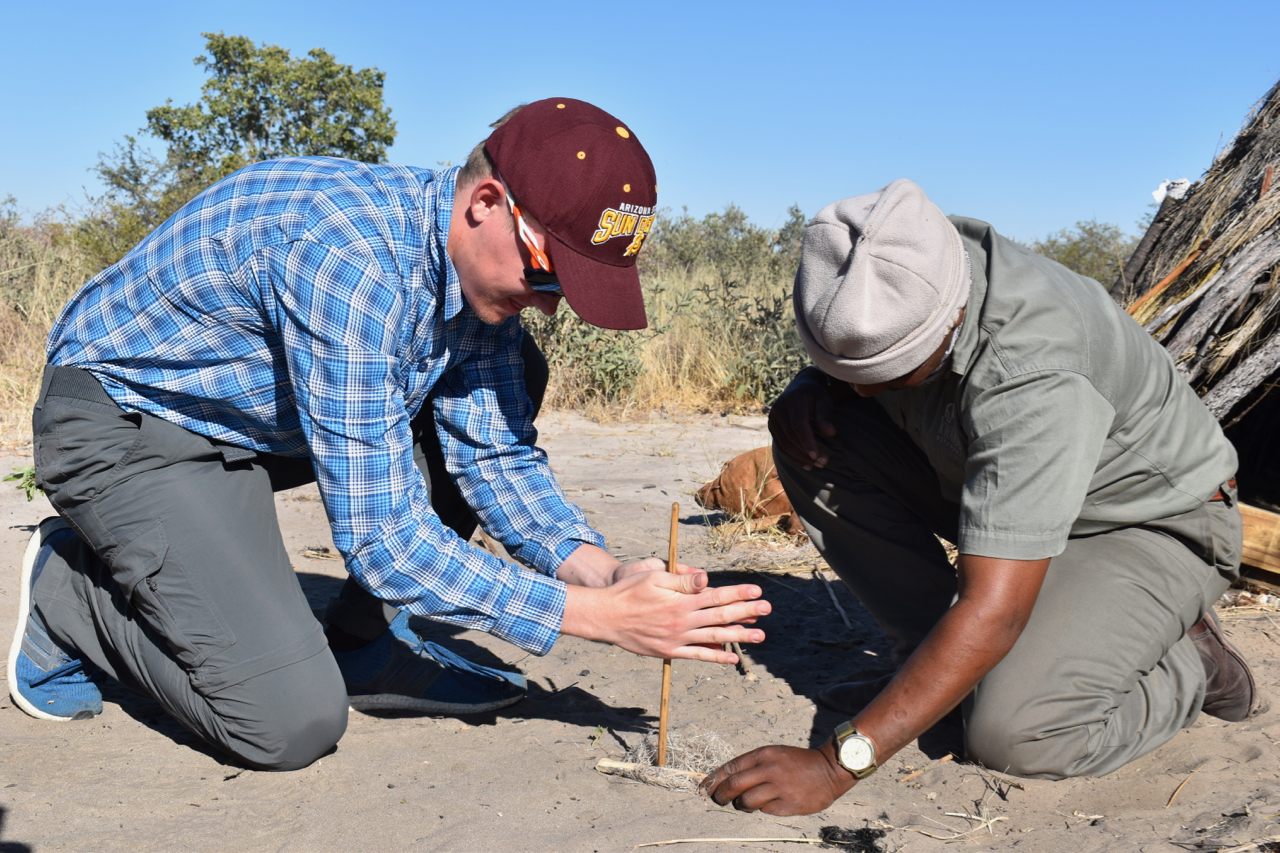 Botswana/Namibia: Central Kalahari G.R./Windhoek